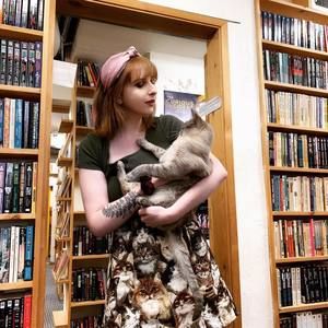 Meet your Posher, Nicole